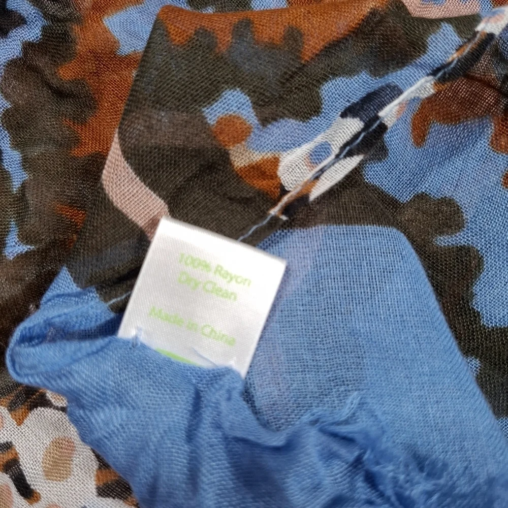 Vera Bradley Blue and Brown Floral Print Rayon Scarf/Wrap